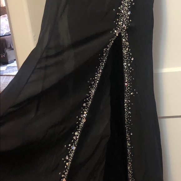 Prom - Picture 3 of 12